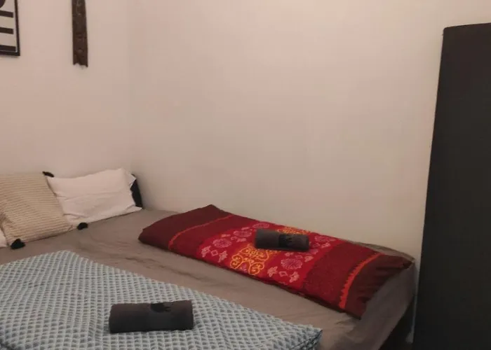 Love, Peace & Easy Living Apartment